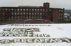 UK: Radio-logo i sneen